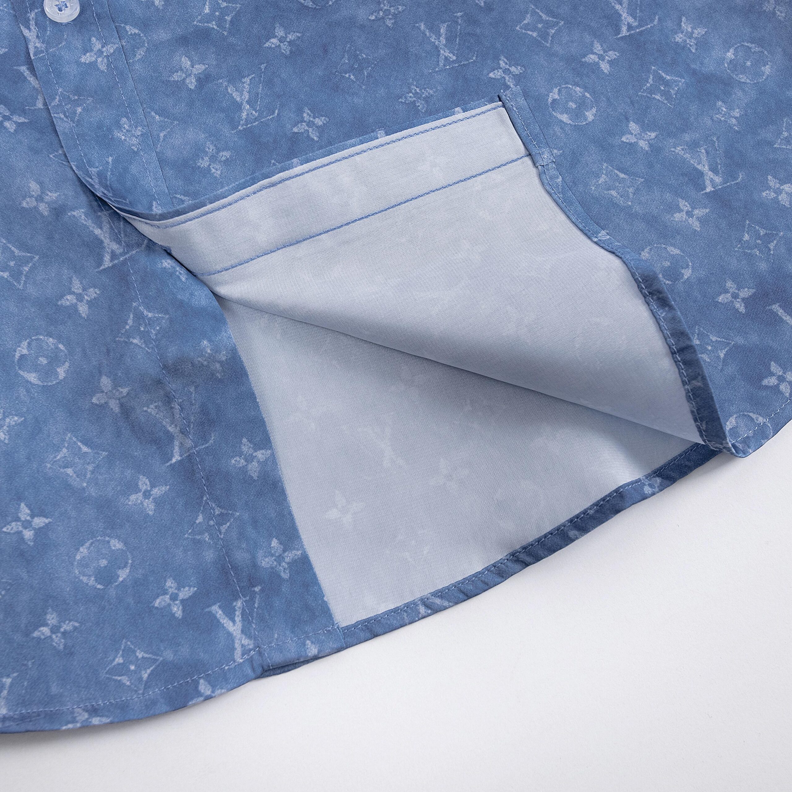 z7547905127025_d4868ba5aef503951542056508adac8e